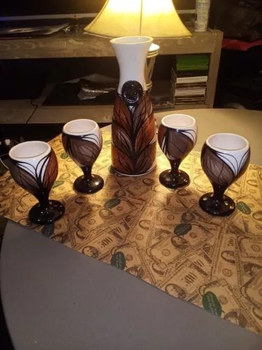 BRAND NEW VTG PITCHER SET 5 PIECE! MADE IN MAUI! 