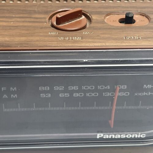 Radio sveglia vintage Panasonic RC 6015 flip Ritorno al futuro testata -senza luce - Foto 4 di 7