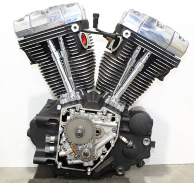 洋書 THE CLASSIC TWIN-CAM ENGINE 洋書 THE CLASSIC TWIN-CAM ENGINE 09-16 Harley Davidson