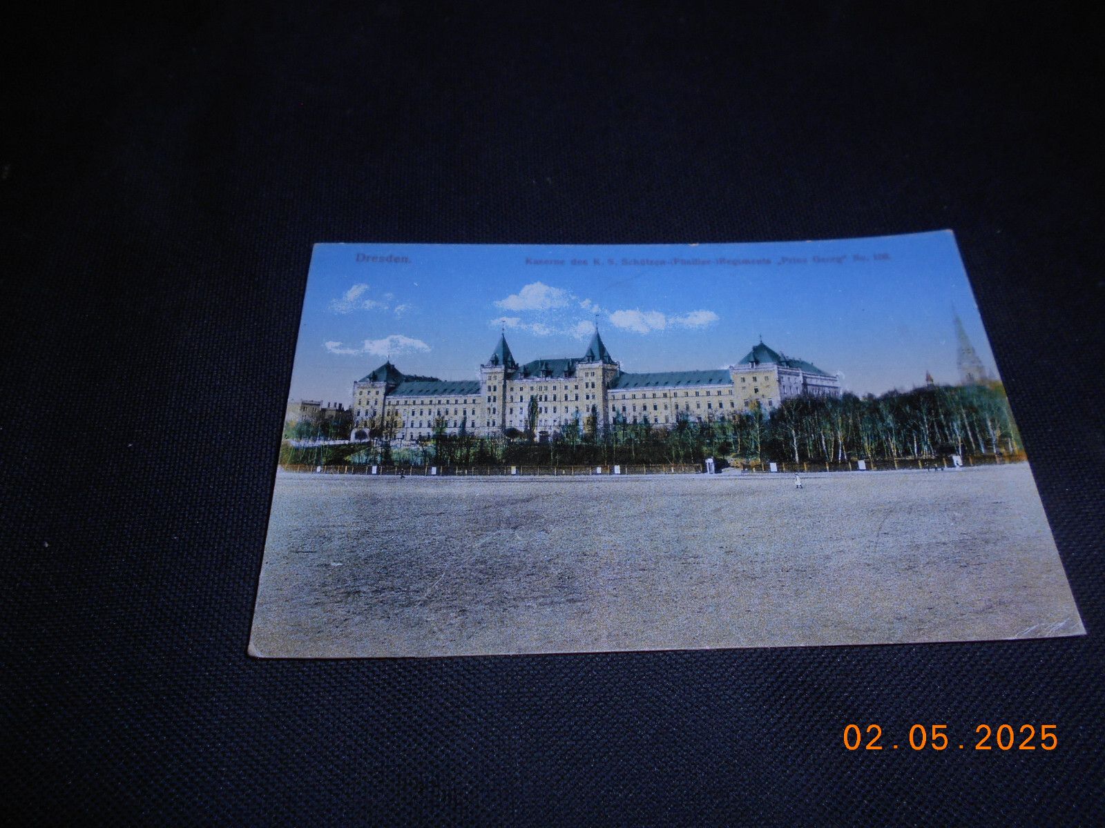 Foto 1 di 2