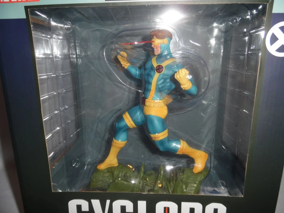 Figurine - Marvel Gallery - X-Men - Cyclops - Diamond Select - Photo 3/4