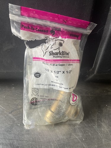 SharkBite 1/2 in. Push-to-Connect Brass Tee Fitting Pipe & Hose Fittings 1 Count - Picture 1 of 4