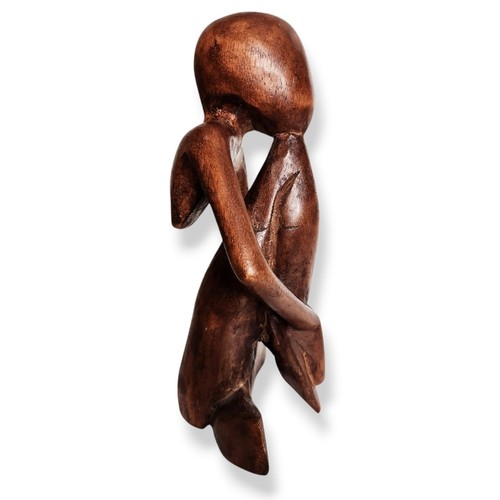 Figura humana abstracta tallada a mano en madera de Bali Saur arte escultura sentado yoga - Imagen 4 de 9