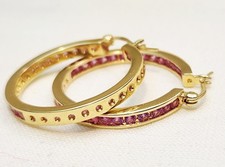 Pendientes de aro Ross Simons de oro amarillo de 18 k/plata de ley con topacio rosa de adentro hacia afuera