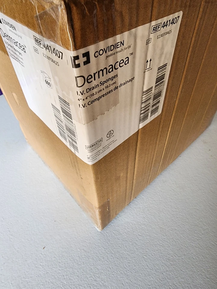 Dermacea I.V. Esponjas de Drenaje 4" x 4" - Estuche de 25 Cajas. 600 esponjas totales 441407 Foto 2 de 2