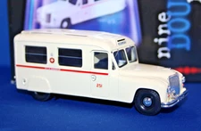 DAIMLER AMBULANCE - BIRMINGHAM FIRE & AMBULANCE  - 1/50 scale by CORGI CC06301