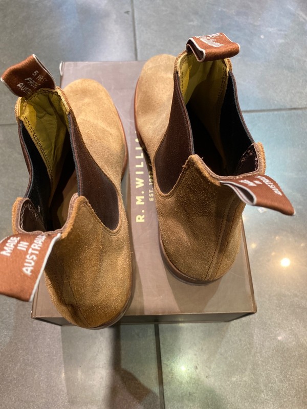 Rm Williams Saddle Dressing - Highly rated Buy It For Life recommendation