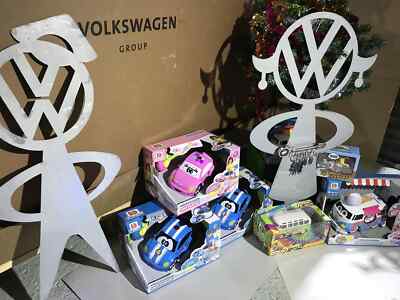 Genuine MR & MRS VW Bobble Head Keyring Volkswagen Fans Lovers Genuine MR & MRS VW Bobble Head Keyring Volkswagen Fans Lovers