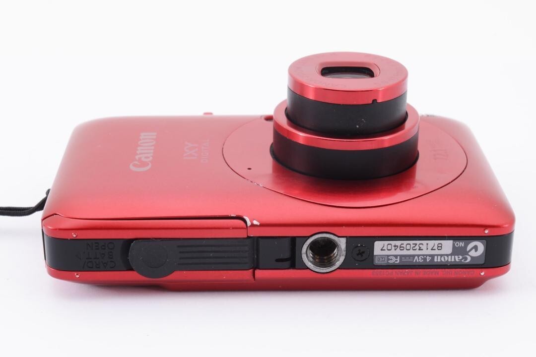 RT-85066 さん専用 Canon IXY 210 IS レッド RT-85066 さん専用 Canon IXY 210 IS レッド