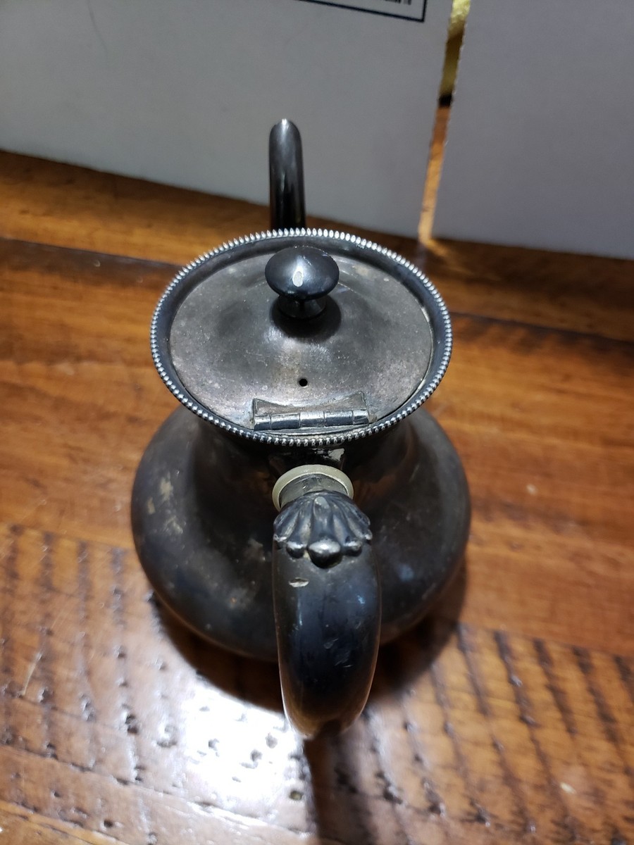 Reed & Barton Taunton Mass Early No.878 Silver Plate Teapot Reed & Barton Taunton Mass Early No.878 Silver Plate Teapot