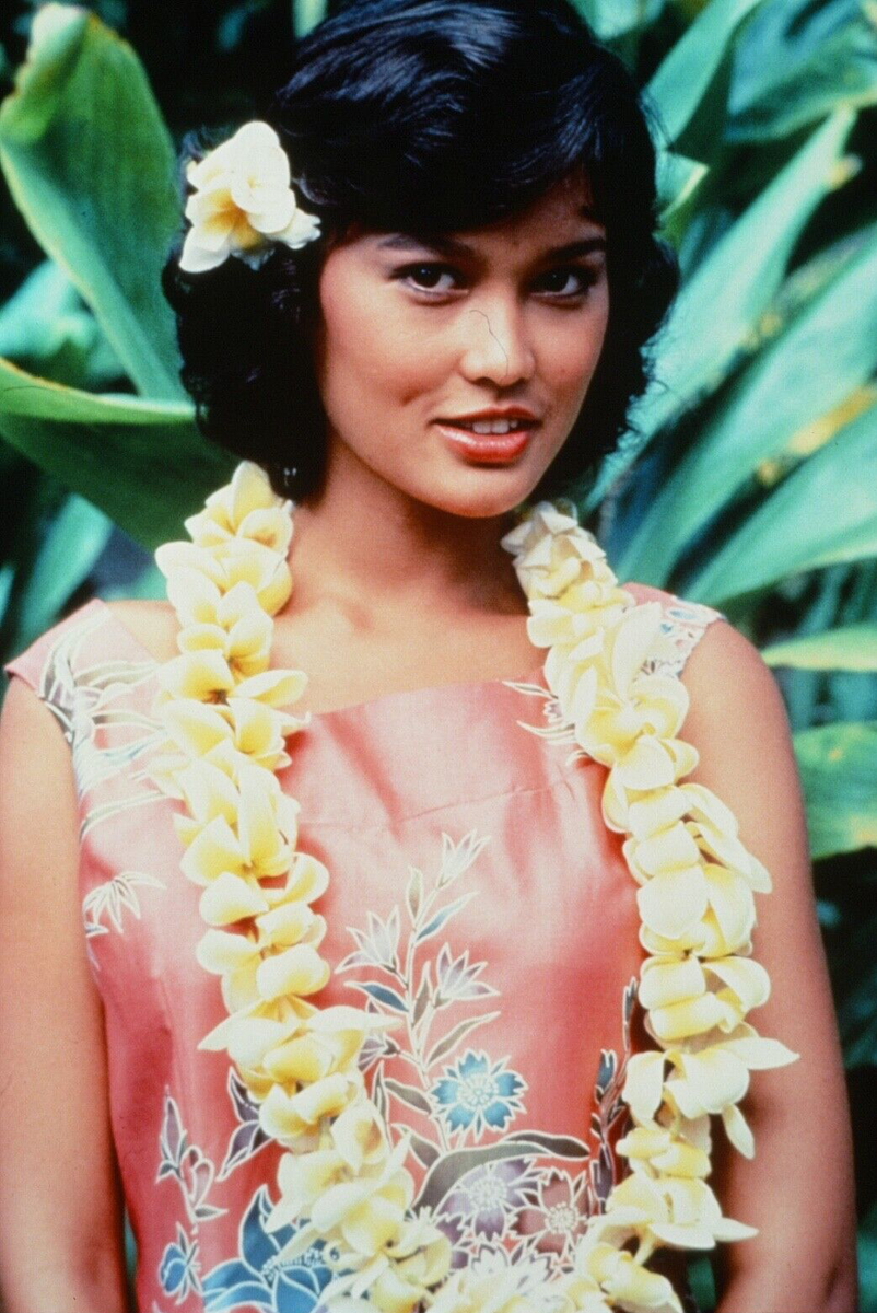 LMP42-137 1988 Actress Tia Carrere Aloha Summer On Set Orig