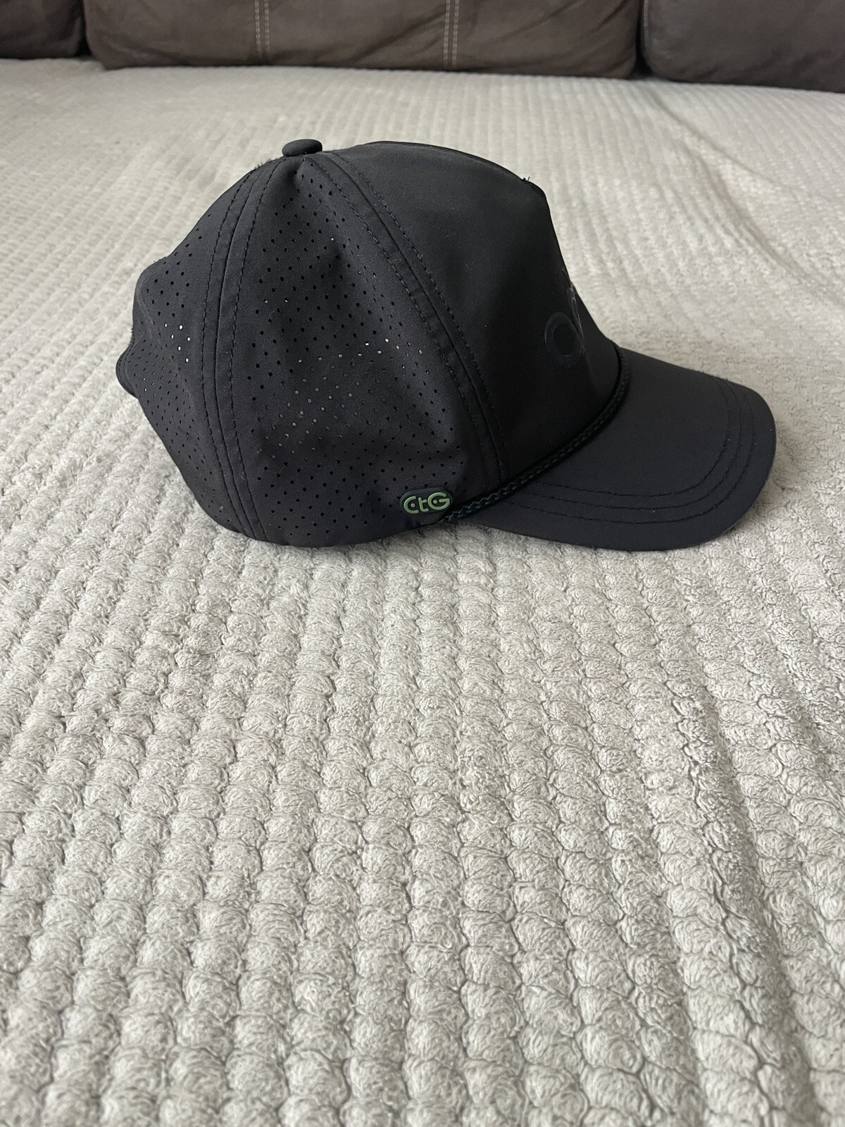 Addict Performance Snapback Hat | Too Famous - image 3