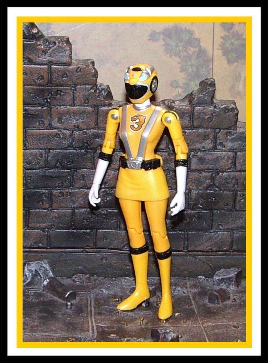 Power Rangers RPM Yellow 
