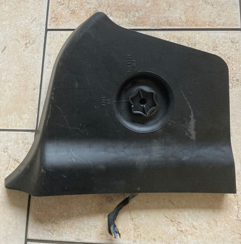 Original BMW E36 Compact orig. Lampenträger Rücklicht hinten links 9404428