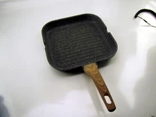 Natural Elements Woodstone 12" Square Cast Aluminum Nonstick Grill Frying Pan