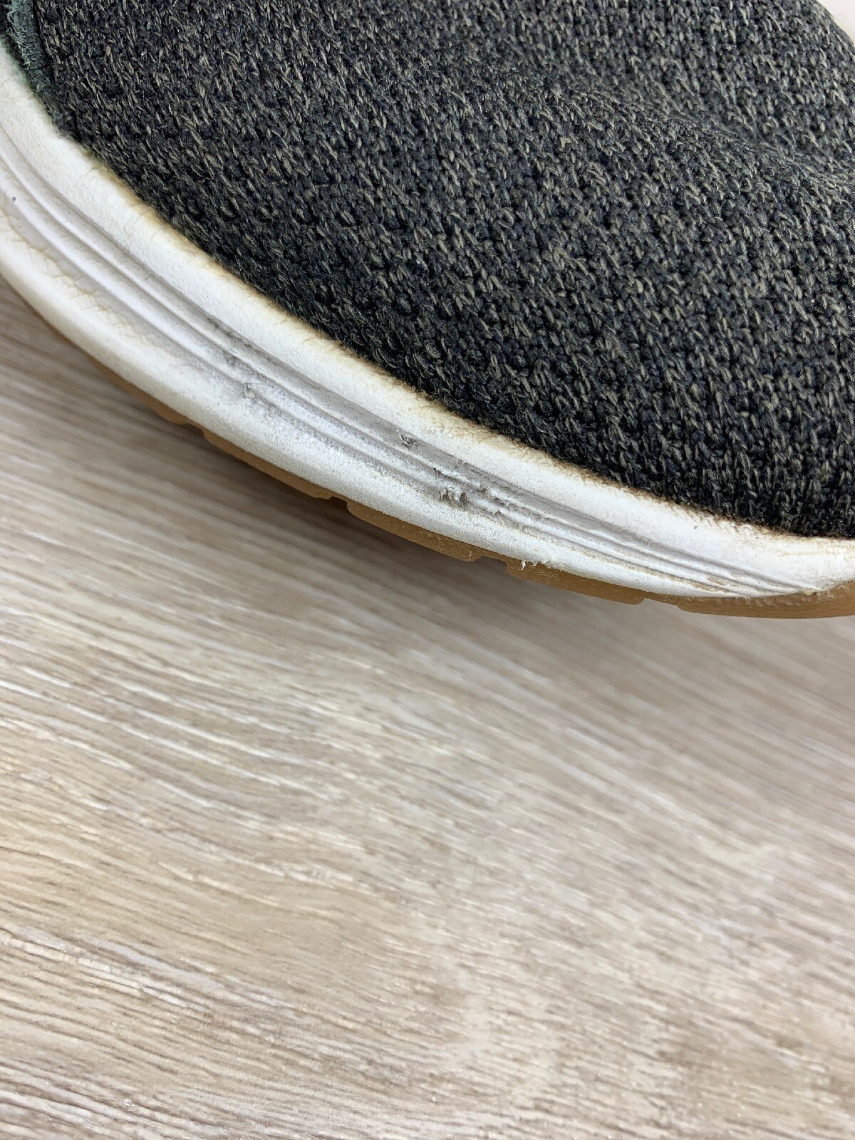 Picture 4 of 11