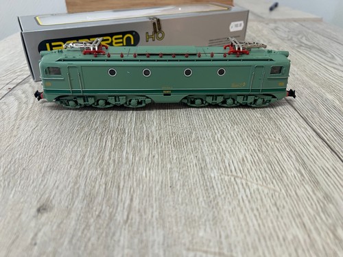 Locomotive type CC de la RENFE échelle HO IBERTREN état Neuve - Imagen 7 de 11