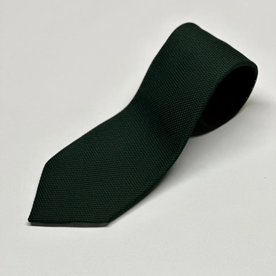 Corbata Mark Shale Granadina Verde Seda 3.25" x 59" Foto 2 de 4
