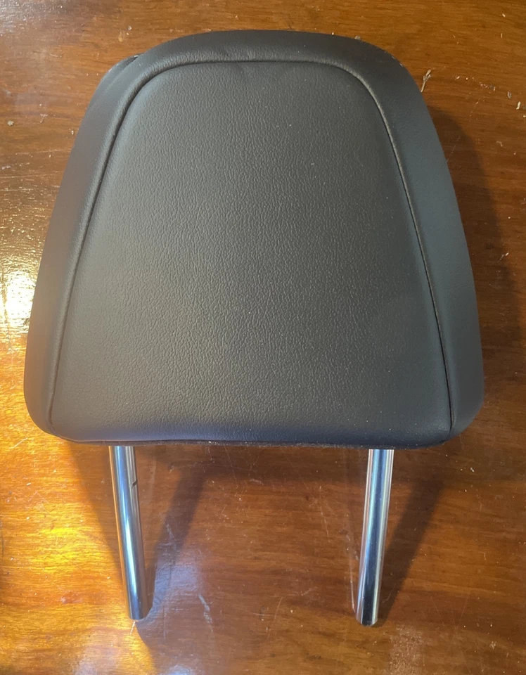 reposacabezas asiento trasero volvo s40 2005-2011 Foto 4 de 4