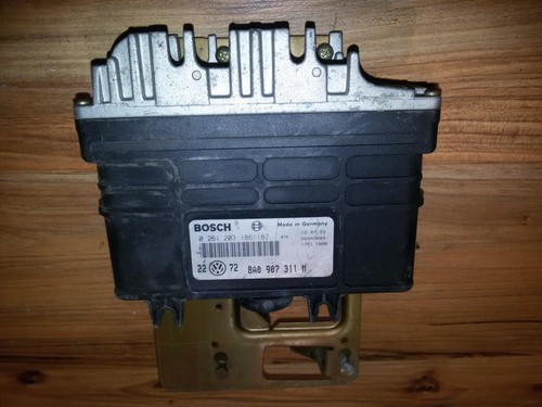 8A0907311M Motormanagement, Steuergerät, ECU  0261203186 0261203 DE35780-32