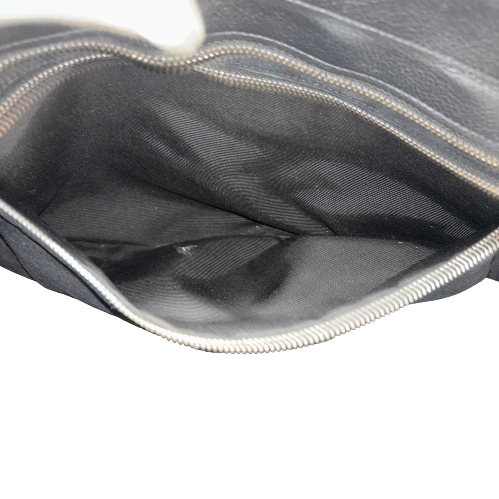 Saint Laurent Cabas Rive Gauche Grained Leather Tote Bag - 14.2" x 9.4" x 6" thumbnail 9