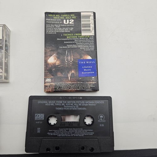 Vintage U2 Cassette Lot Achtung Baby Album Batman Forever Hold Me Thrill Me 90s - Picture 3 of 3