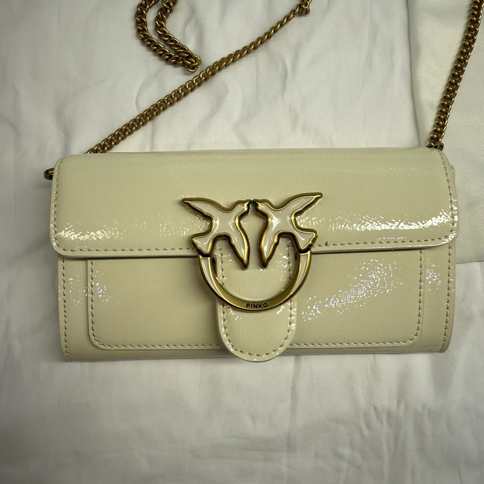 Pinko Glossy wallet with shoulder strap with bird buckle - Image 2 of 4