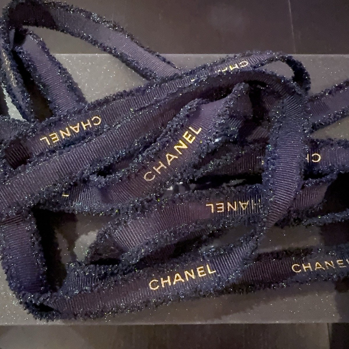 CHANEL リボン　ネイビー 10 Yards of Chanel Sparkle Blue Gift Ribbon w/Gold Logo Holiday