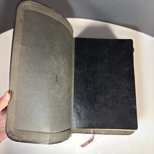The Inspirational Bible with Bible in Alphabet KJV Deluxe Edition 1947 Edition - Picture 7 of 21