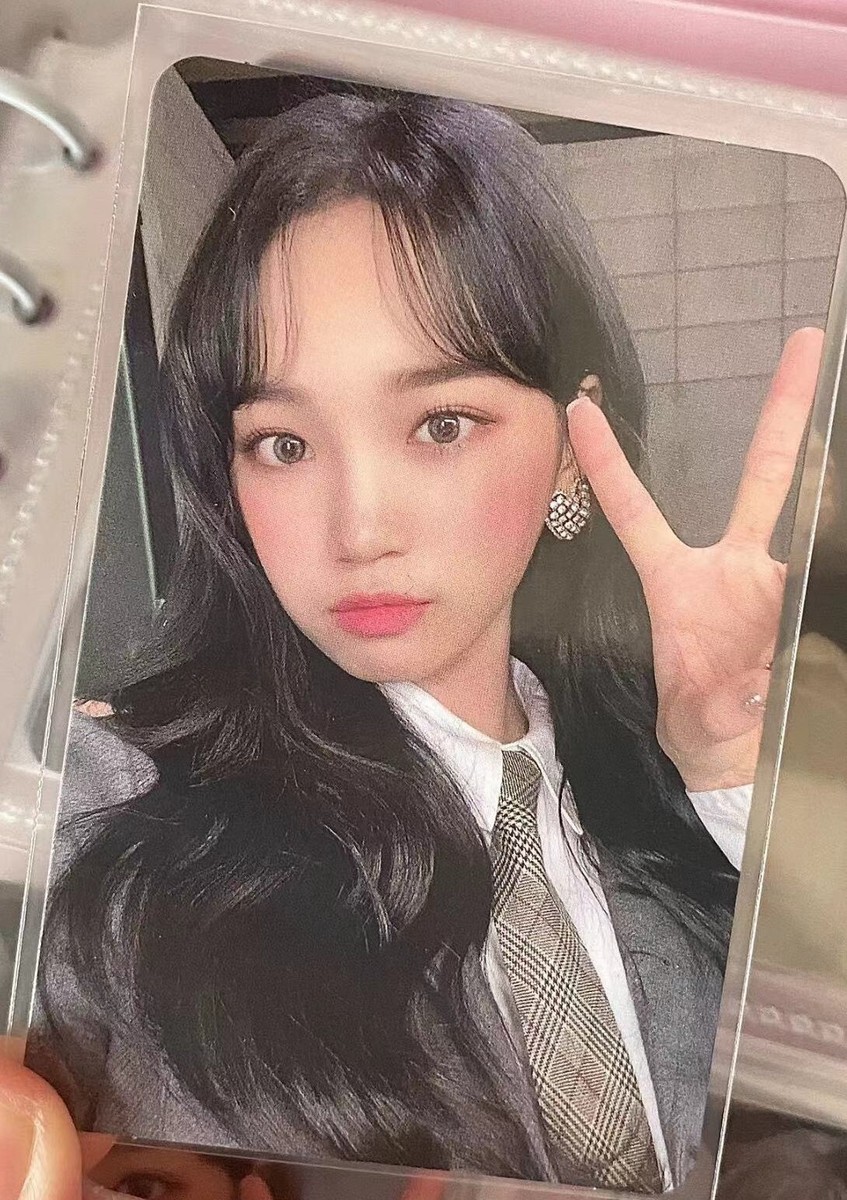チェウォン one-reeler ヨントン トレカ IZ*ONE izone lesserafim Kim Chaewon One Reeler Selfie Photocard