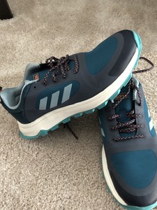 adidas comfort cloud