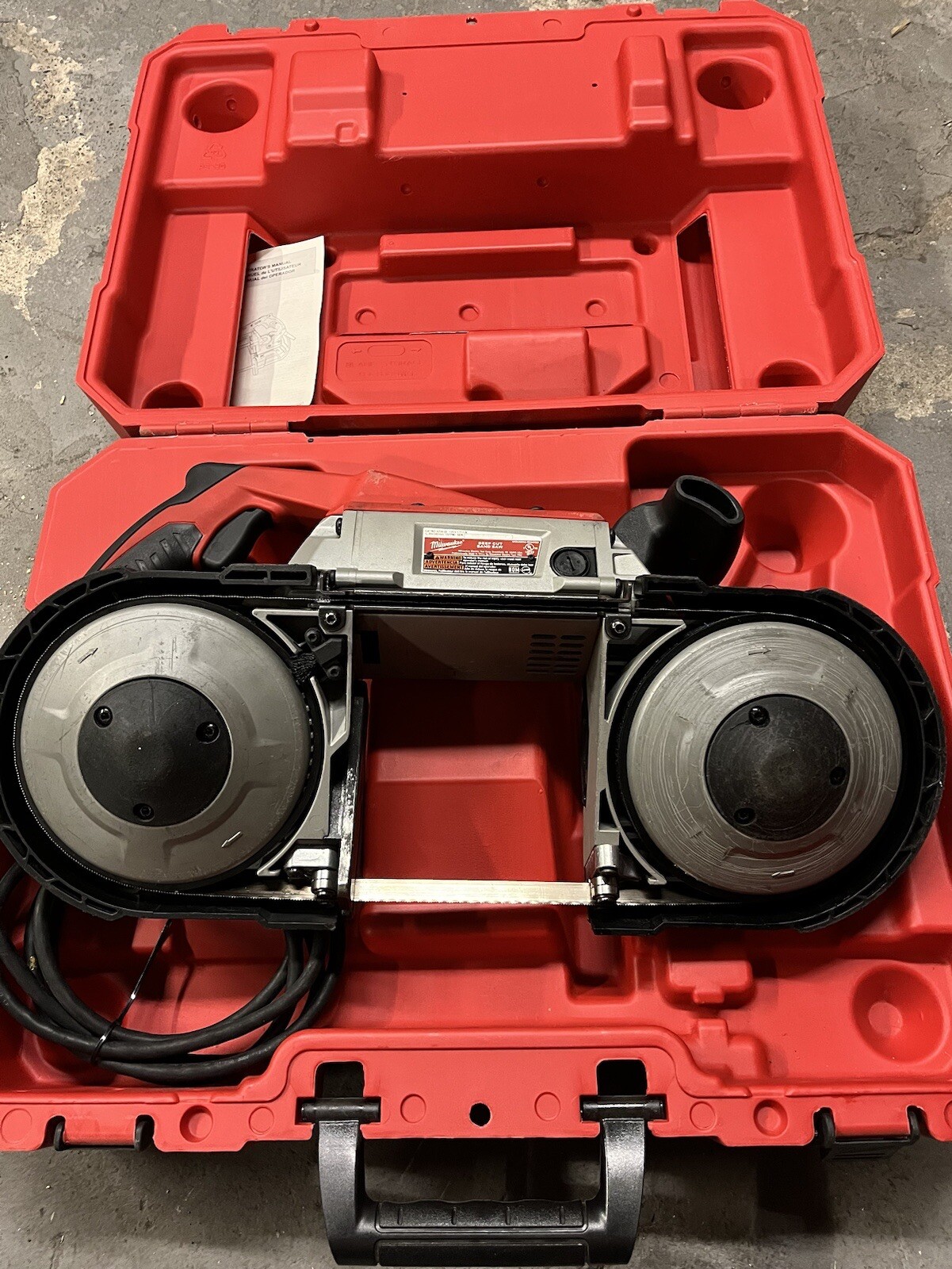 Milwaukee 623220 Deep Cut Variable Speed Portable Band Saw W/Case