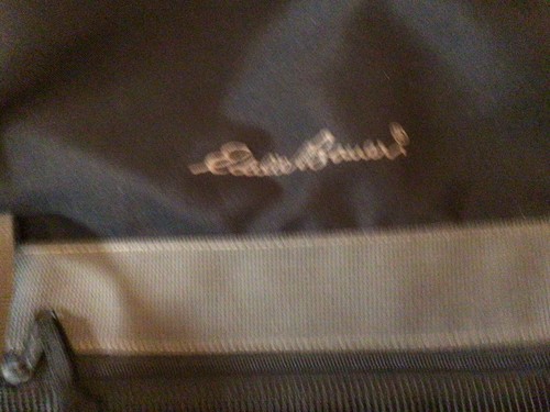 Eddie Bauer Soft Sided Large Duffle/Duffel Bag 30" Wide Black No Shoulder Strap - Picture 2 of 4