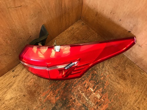 Ford Focus Rückleuchte Heckleuchte Fahrer Rechts O/S 2015-2017 FL F1EB-13404-DA - Bild 2 von 12