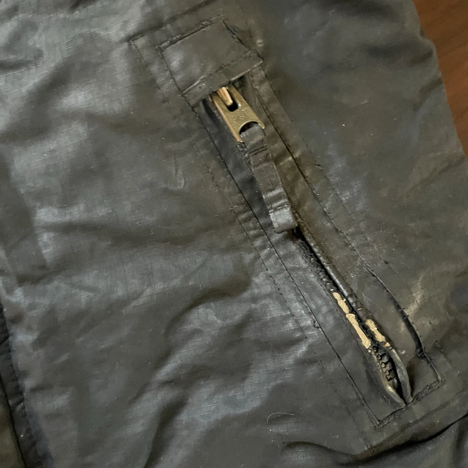 Chaqueta Abercrombie And Fitch Mujer Mediana Todo Clima Guerrero Parka con Capucha Foto 3 de 4