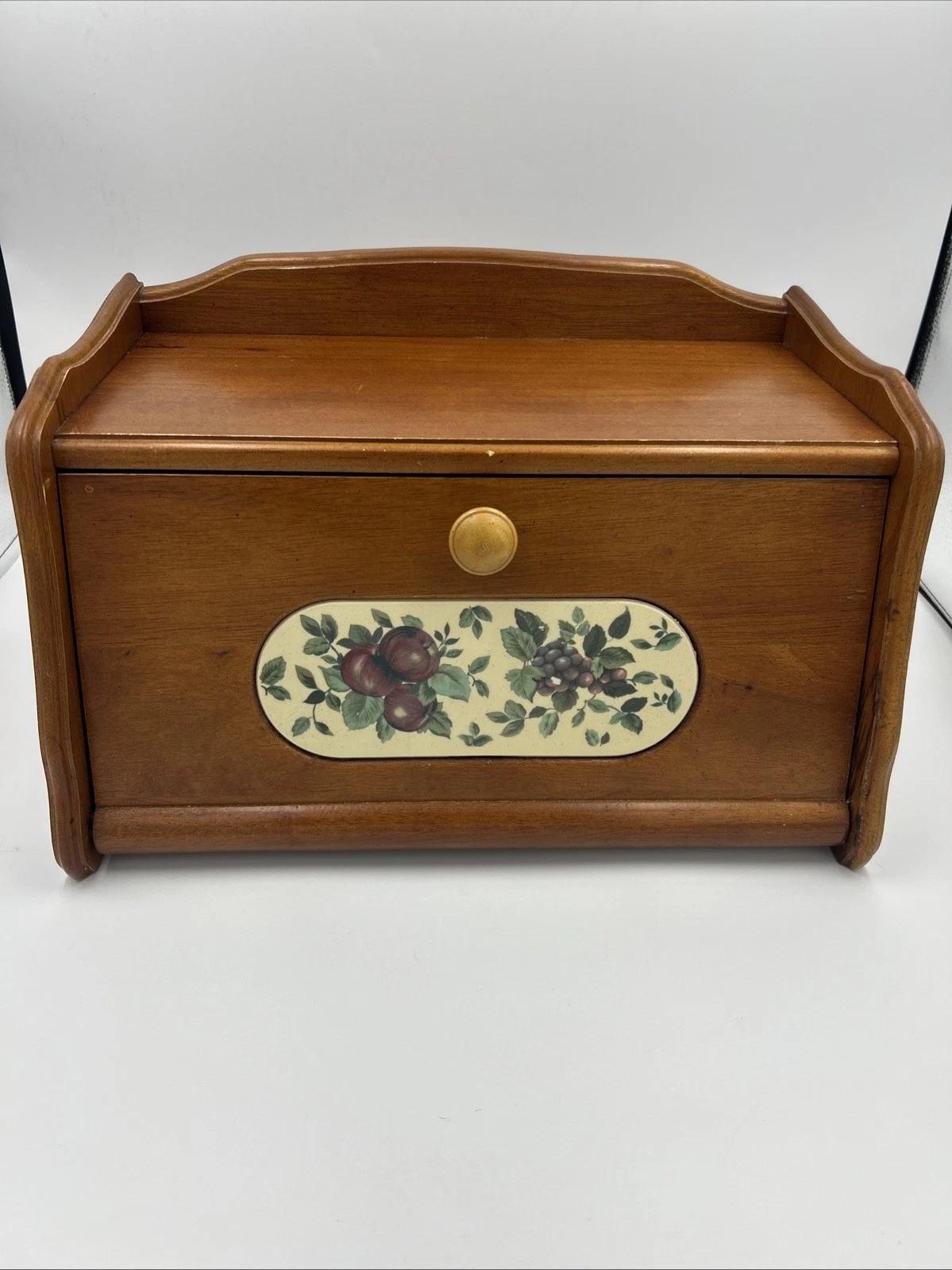 Vintage Wooden Pomerant Farmhouse Bread Box Grapes & Apples Ceramic Inlay
Opens in a new window or t
