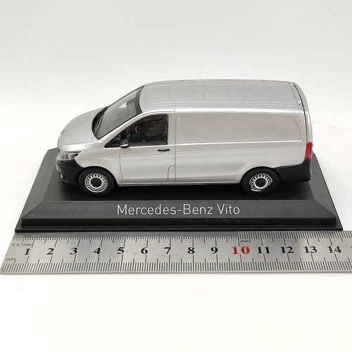 NOREV 1:43 Benz Vito Silver Alloy Car Model with Minor Flaws - Picture 19 of 20