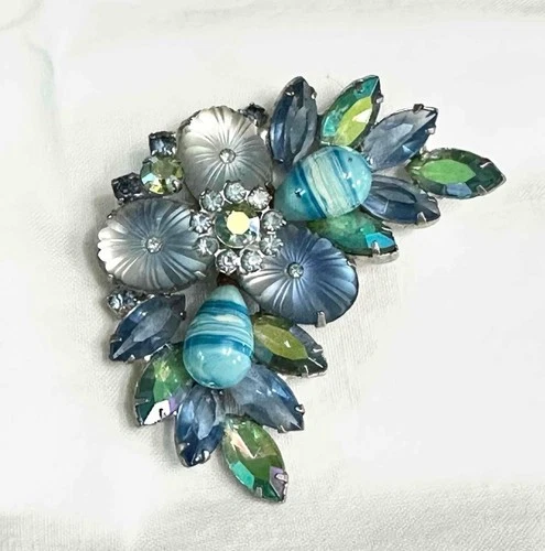 Stunning Juliana D&E Brooch w Frosted Glass Pillows, Blue Eggs & AB Rhinestones