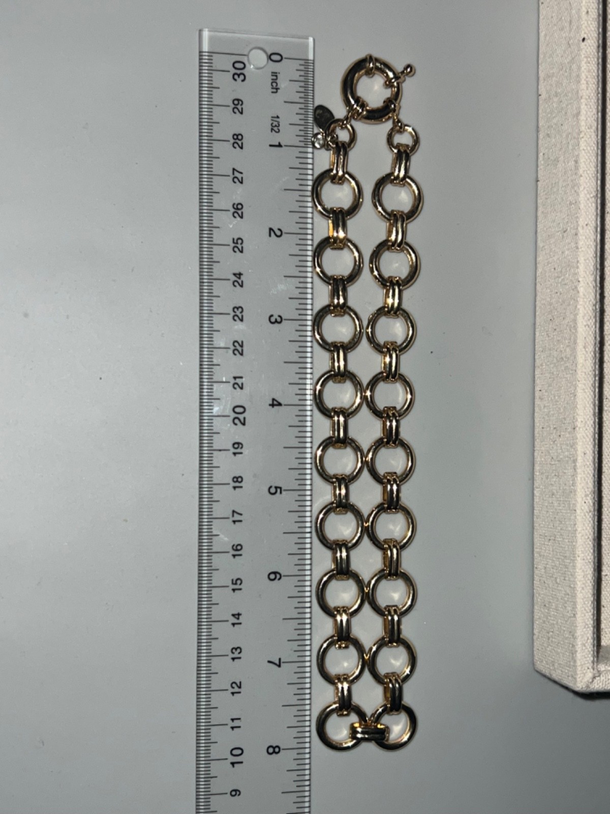 EXPRESS Gold-tone Interlocking Circular Link Stat… - image 6