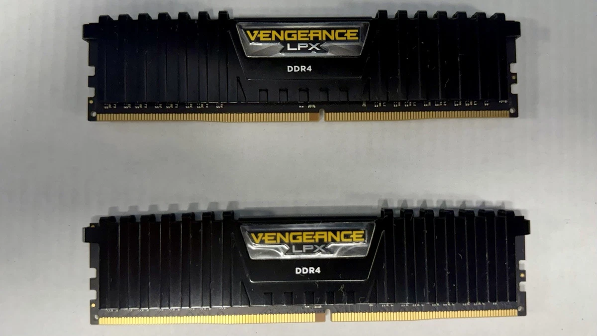 Corsair DDR4 SDRAM 8 GB Capacity per Module Memory (RAM) for sale