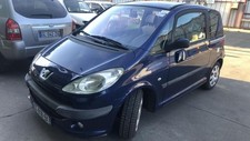 Calandre Peugeot 1007