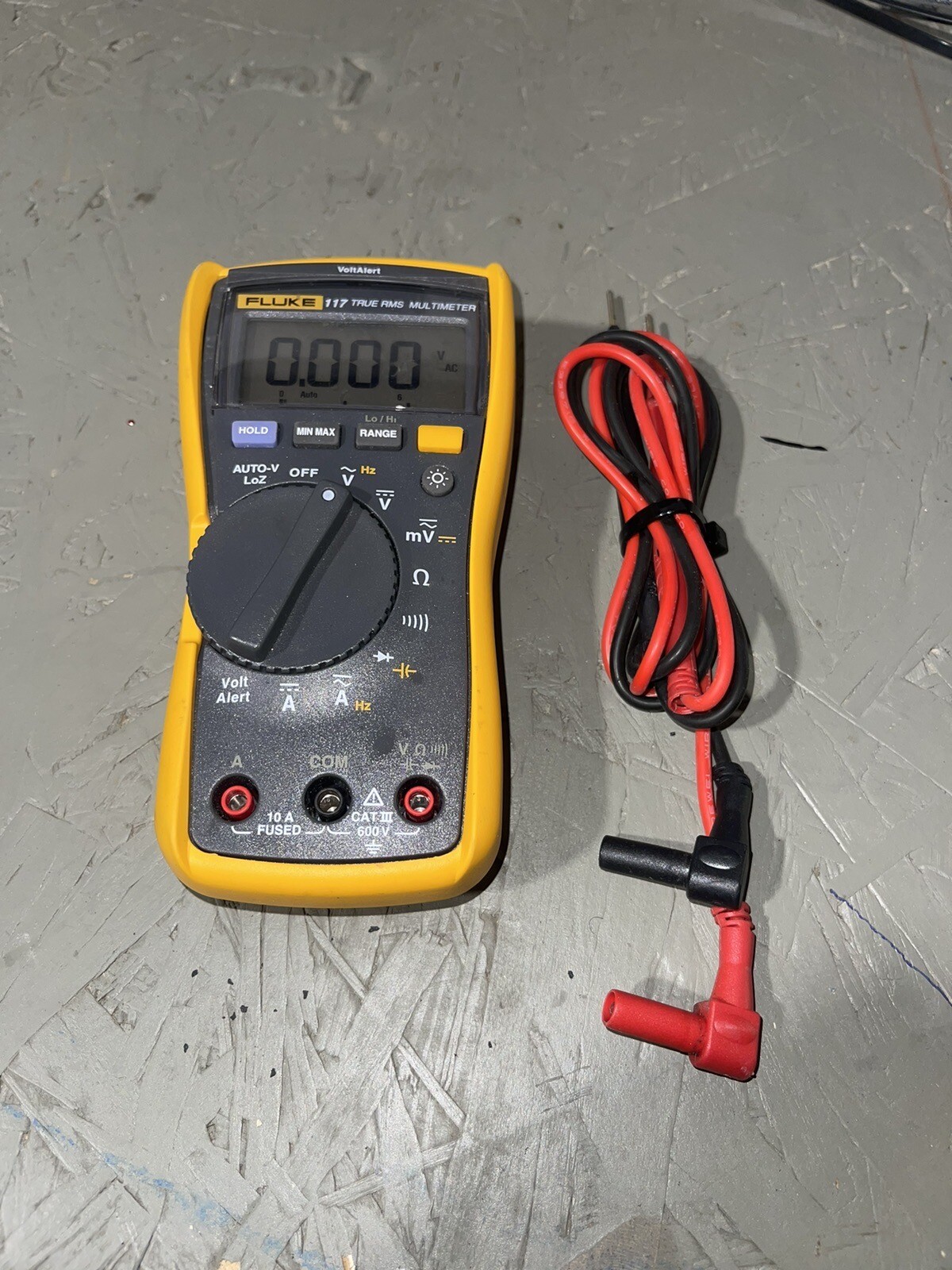 Fluke 117 Digital Multimeter with Intergrated Voltage Detection 653445857540 eBay