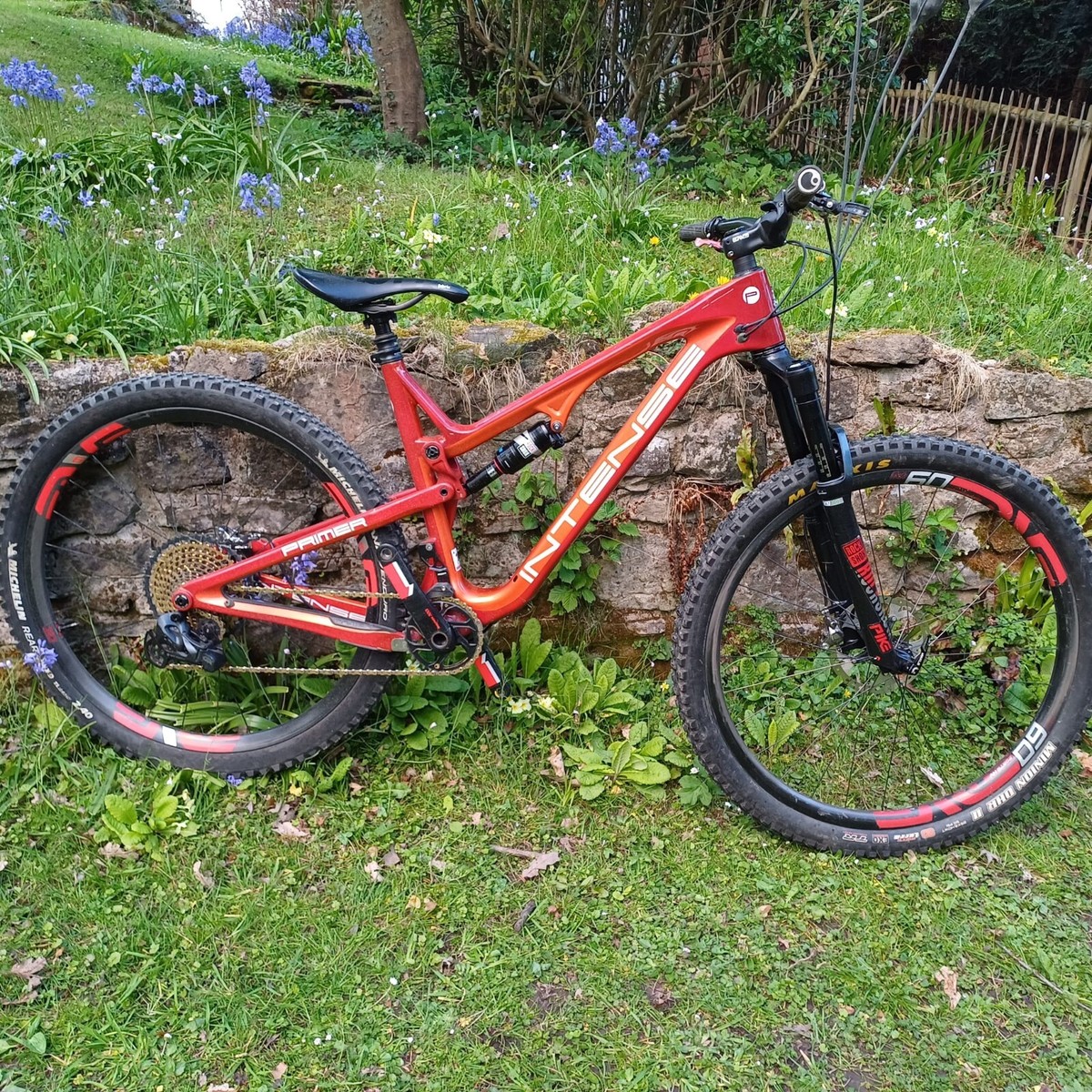 Intense Primer Factory Carbon large 29 inch UK