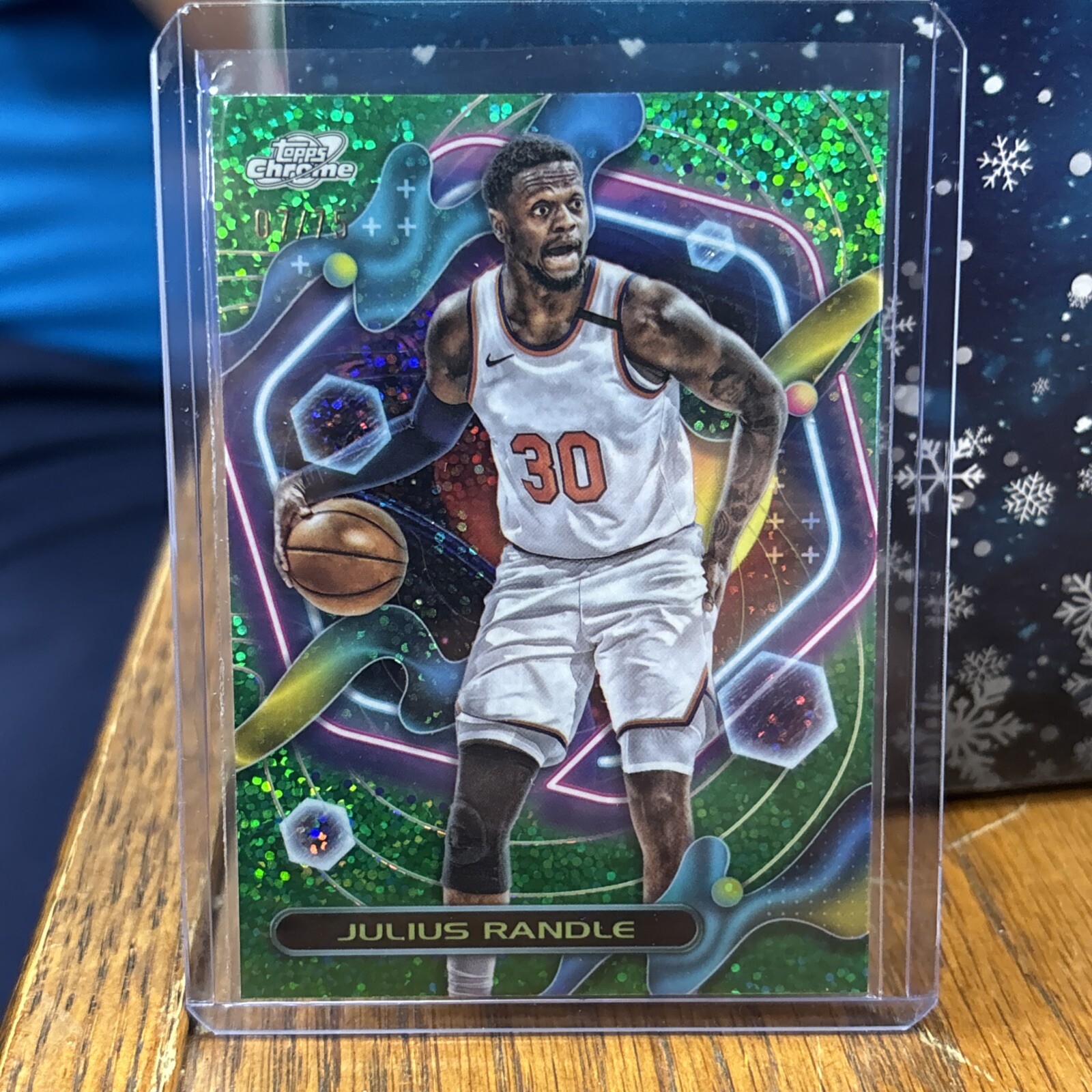 Julius Randle 2023-24 Topps Cosmic Chrome GREEN SPACE DUST REFRACTOR #7/75
