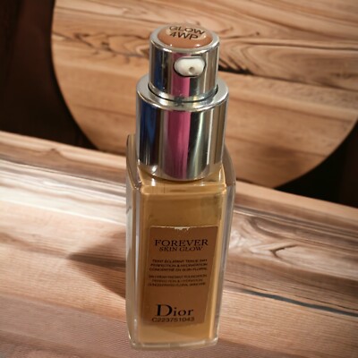 Dior Forever Skin Glow Foundation 4WP (warm peach) 20ml/0.67 Oz, SPF 15
