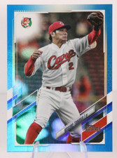 2021 Tops Chrome NPB Kosuke Tanaka Blue Refractor SP /50 Hiroshima Toyo Carp #18
