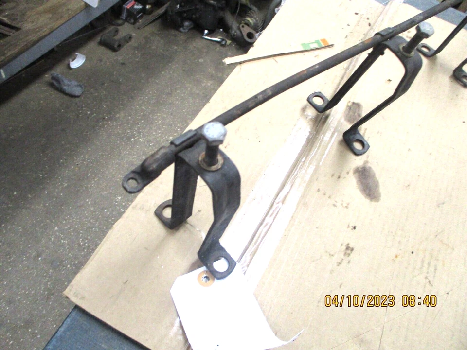 1966 Mercedes Benz 230S W111 Cam Shaft Oil Distribution Tube - Image 2 of 3