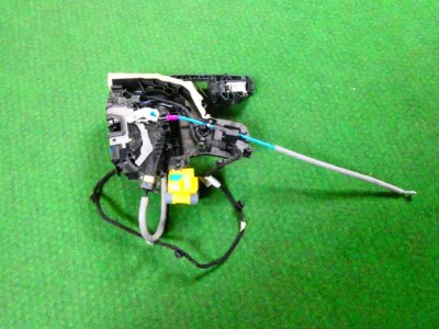 A0997208101 Türschloß E-Klasse W238 CLS W257 Türe vorne links Mercedes Original
