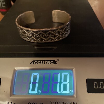ダグラスエッツィー　Douglas Etsitty ナホバ族　シルバーバングル NAVAJO ナバホDouglas Etsitty スターリングシルバーバングル