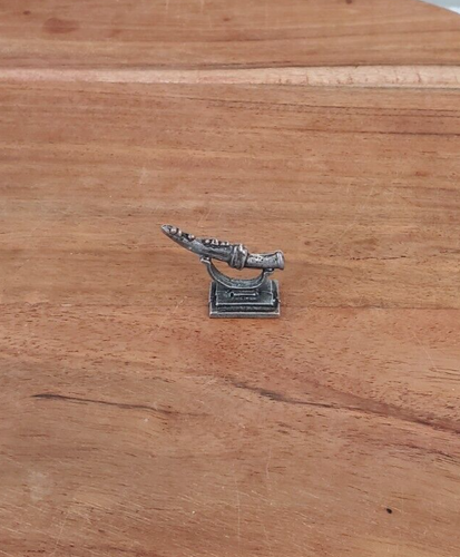 CLUE SUPERNATURAL Join the Hunt Game FIRST BLADE Replacement Token Part - Picture 2 of 2